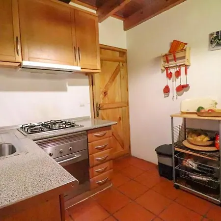 3 Bedrooms House With Sea View And Enclosed Garden At